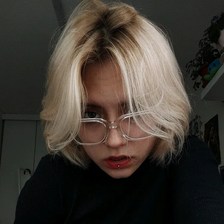 @killer_ananasik
