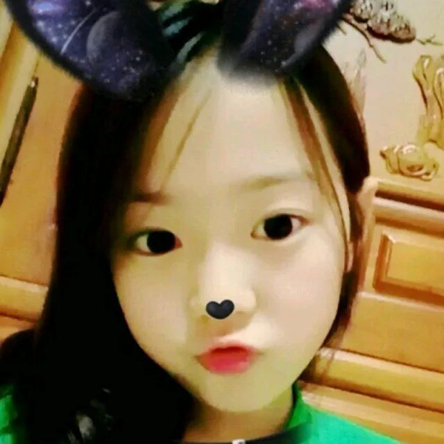 @lizlovsxinyu