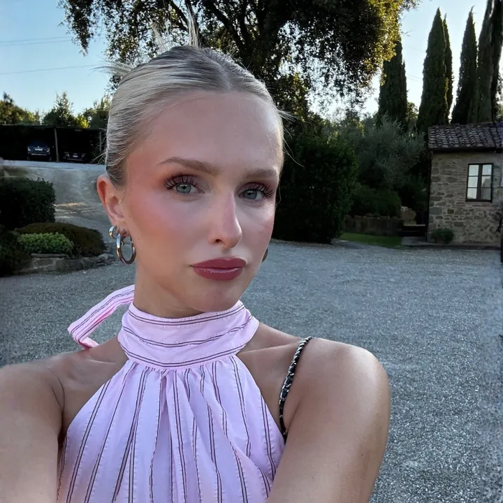 @sarahmcnaughton_