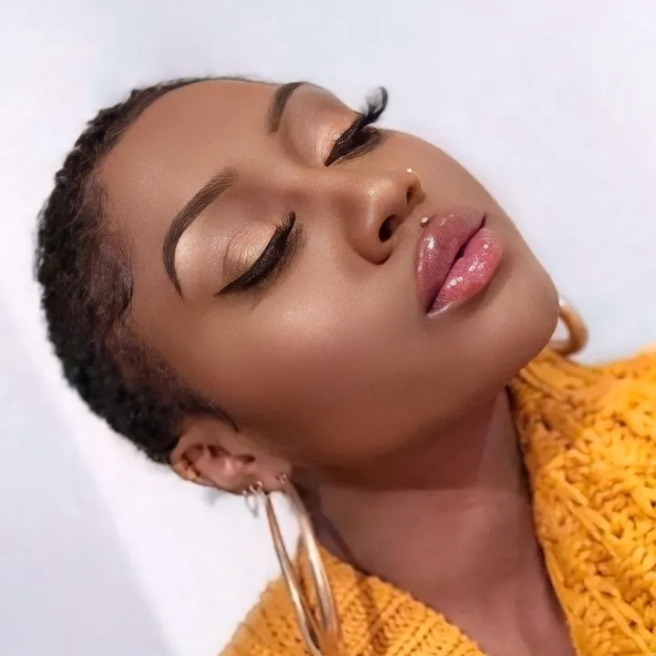 ninadoesit