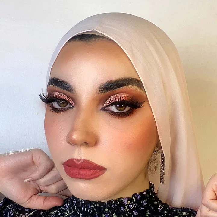 @lillia_makeup
