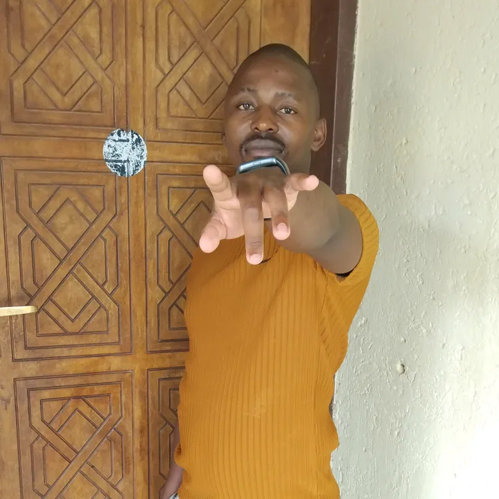 @thembamxolisimahlangu