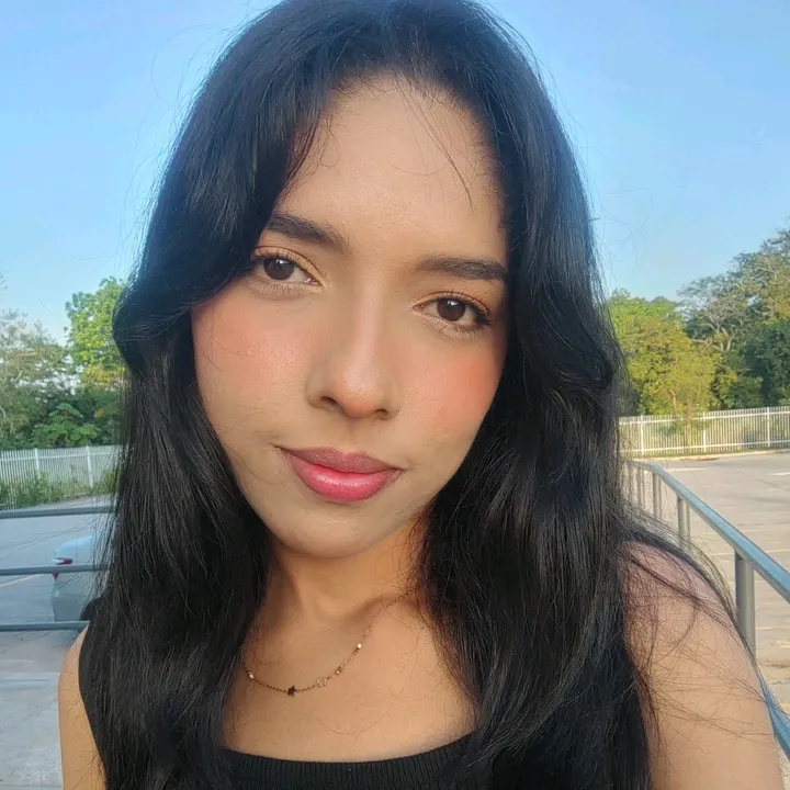 @yari_aidee