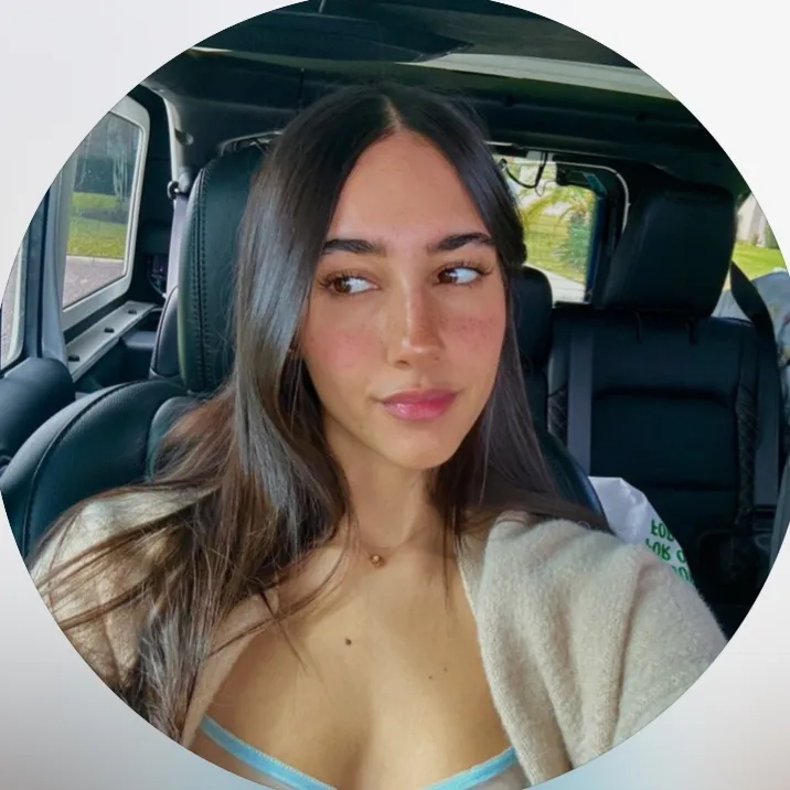 @izzg__