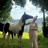 strong_equestrian