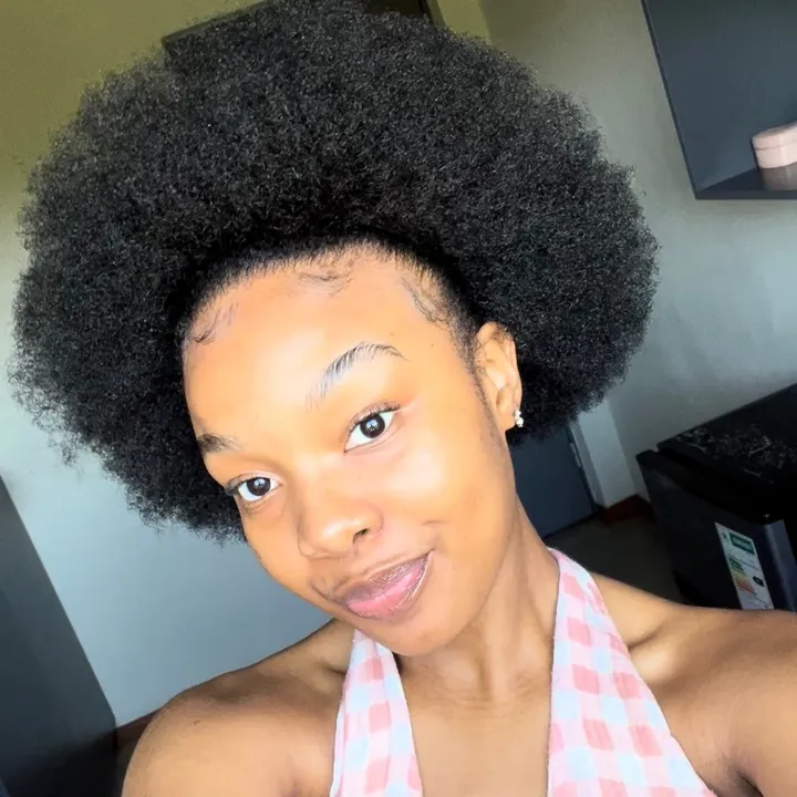 @tshuni__