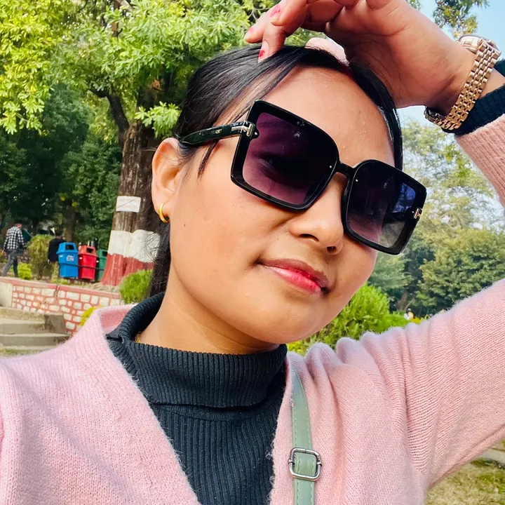 @rosymagar07