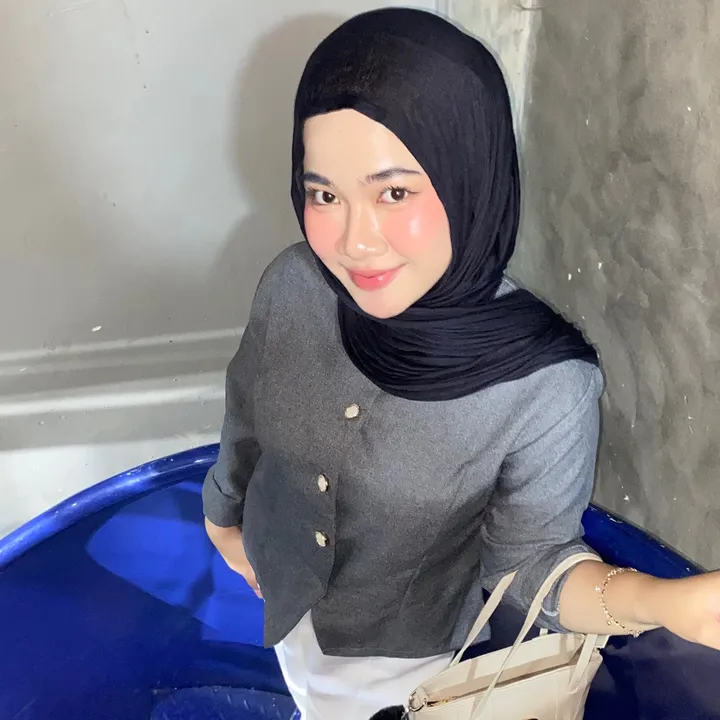 @heialya_