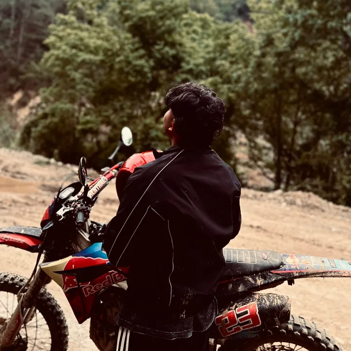 @deepak_neupanee