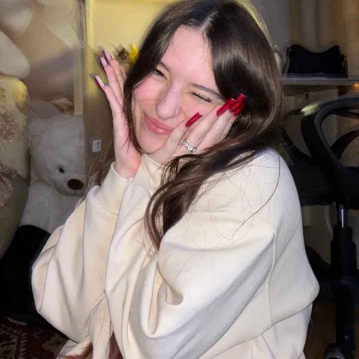 @kitana_fangs