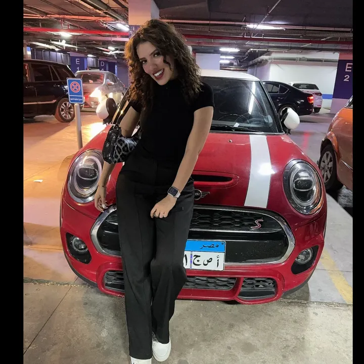 mennaabaas411