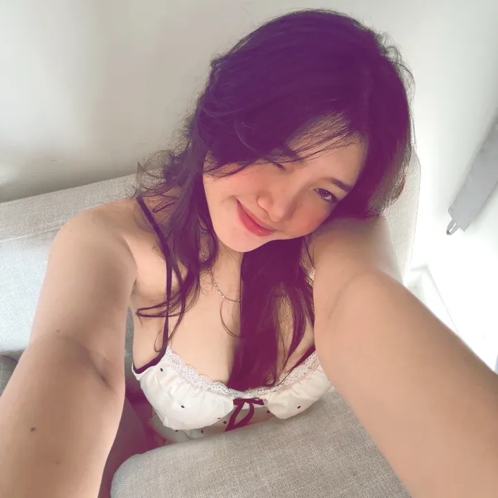 ur.yadanar