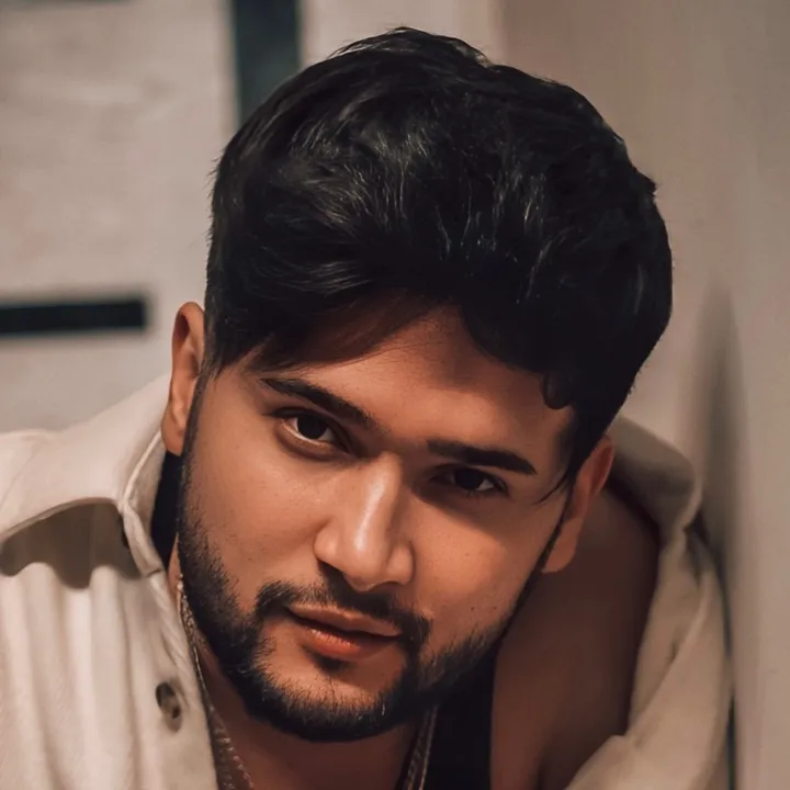 @oybekshoxsinger