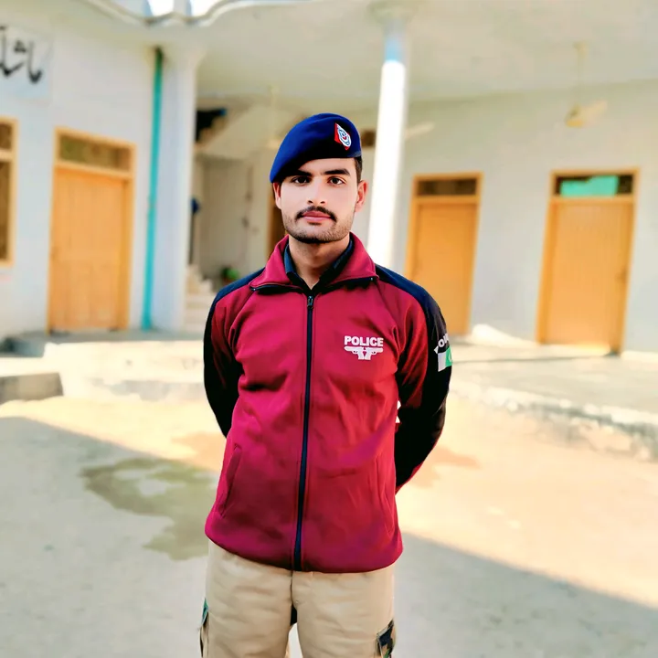 @tariqshahki