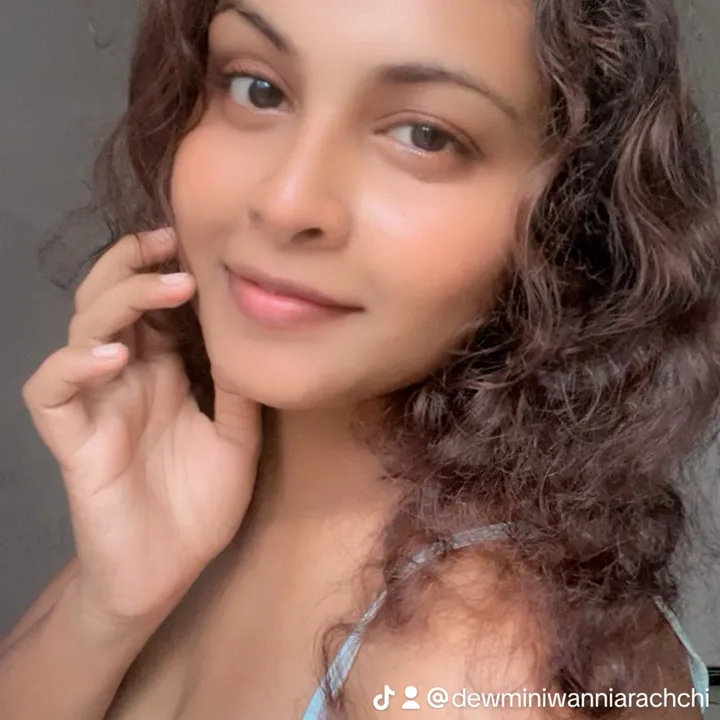 @dewminiwanniarachchi