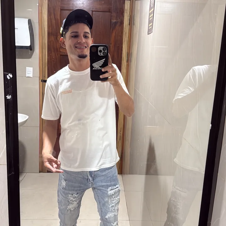 @andymadrigal08