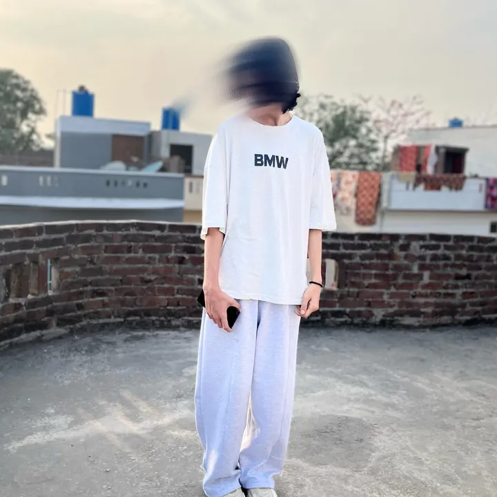@maanix10