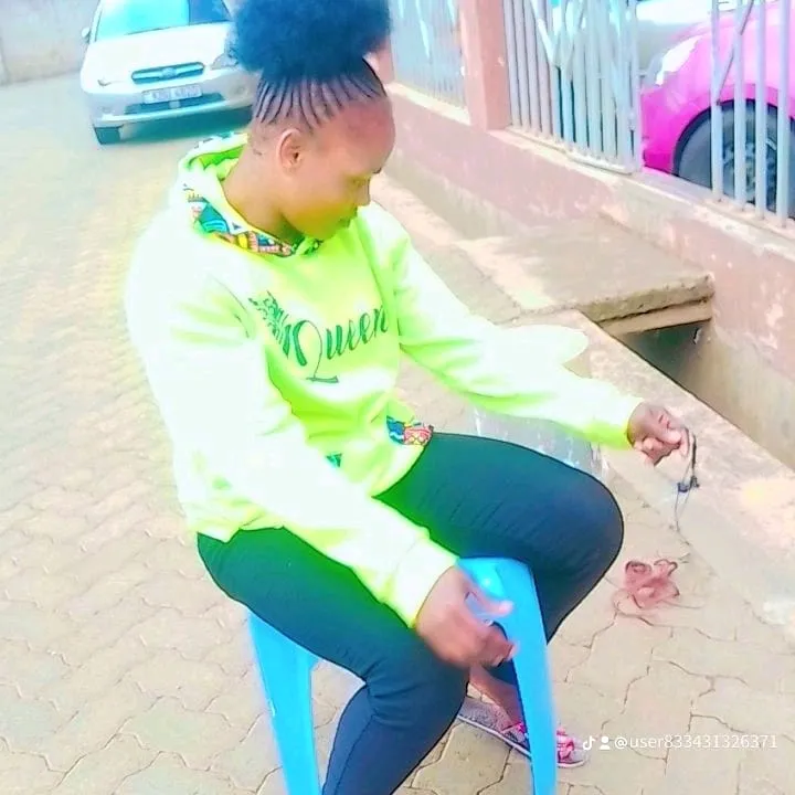 @user833431326371