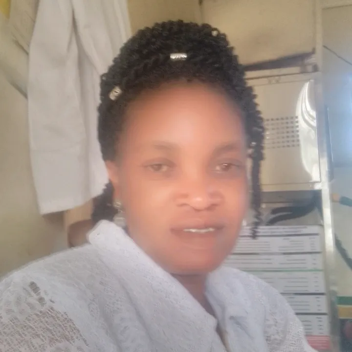 user1851361888281