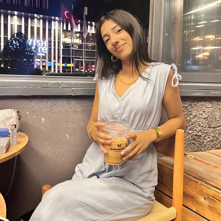 @esmerrbarbiie
