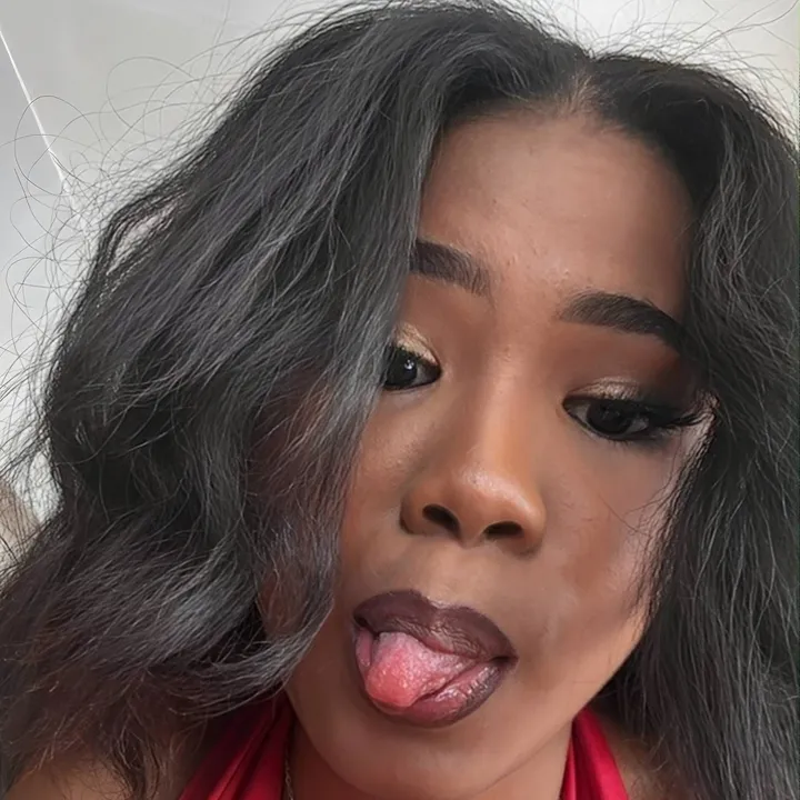 @ashleyelodiie