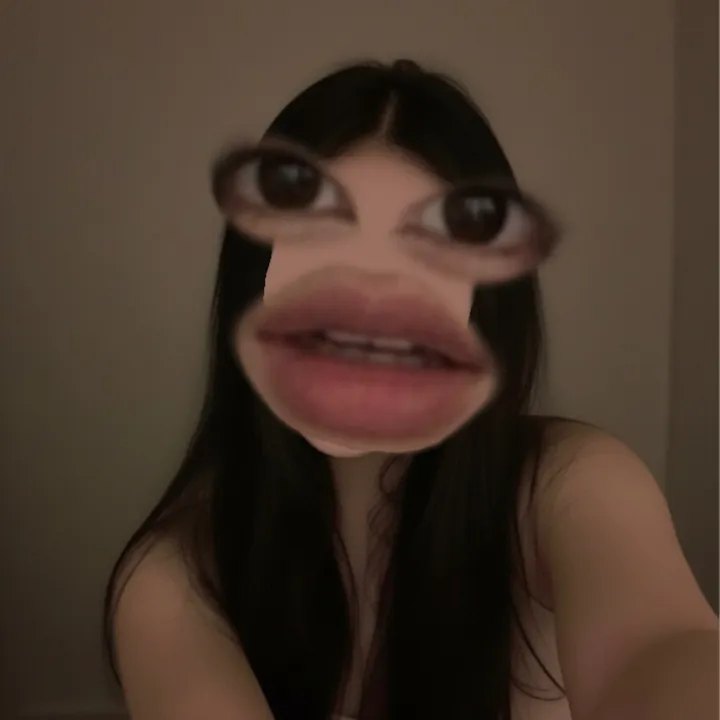 @zeinyhong