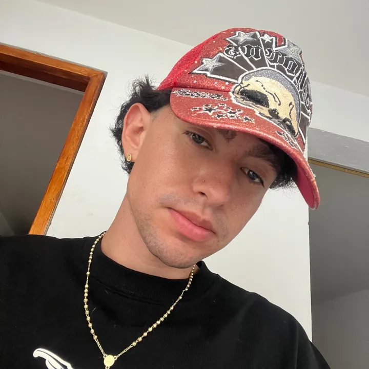 @danielmedina____