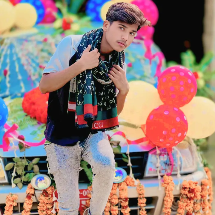 @bindas.boy33