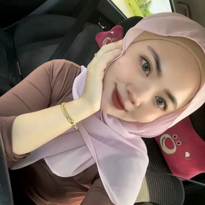 adilamikayla_
