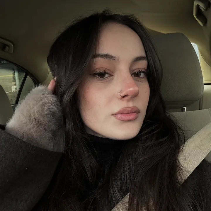 @damlakaragoz_