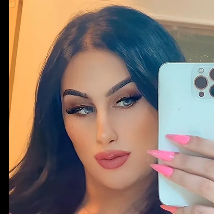 @qamarrrr14