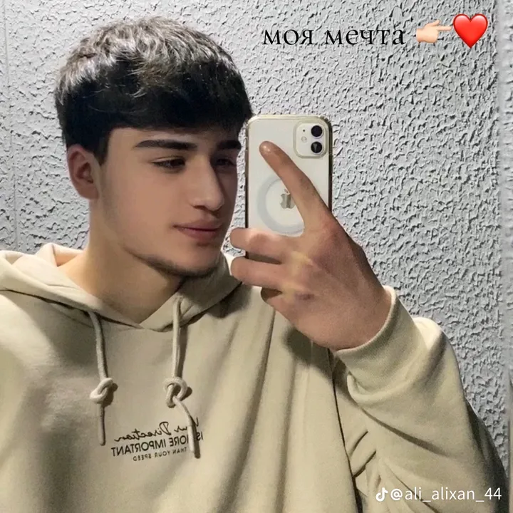 @alialixan84