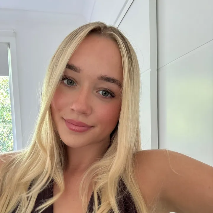 isabellejjanee