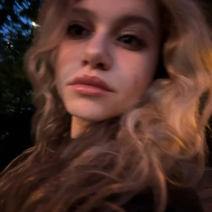 @da_dchistova