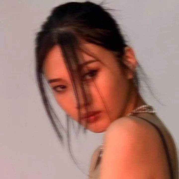 @kpopdahlia