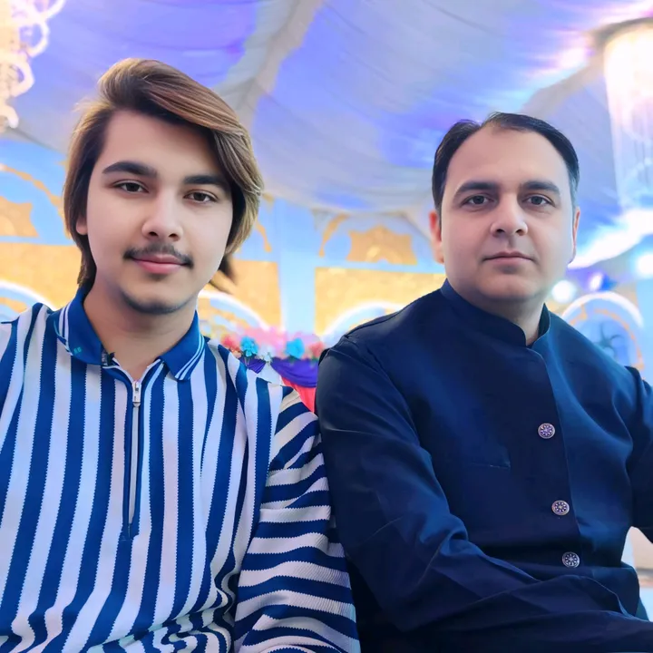 @its_zaini103
