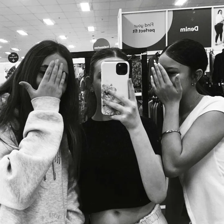 unknownlayla_0