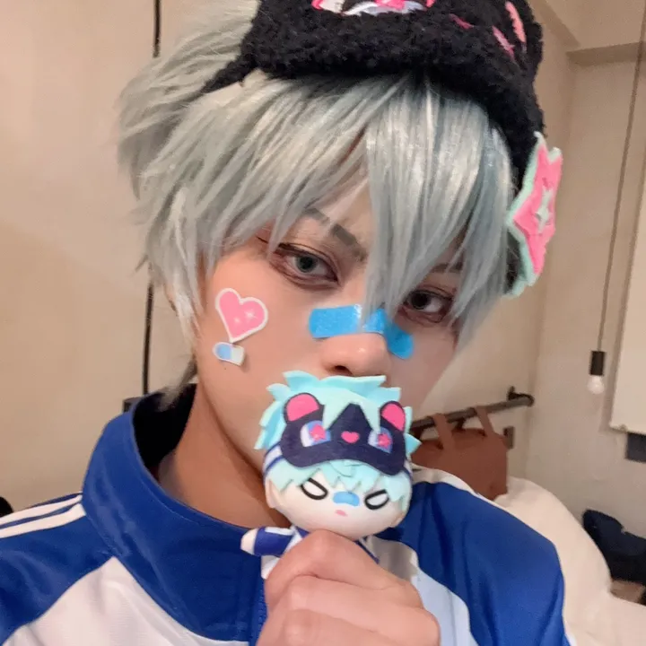 @akiyeut_