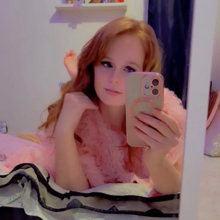 @kayleaxxo