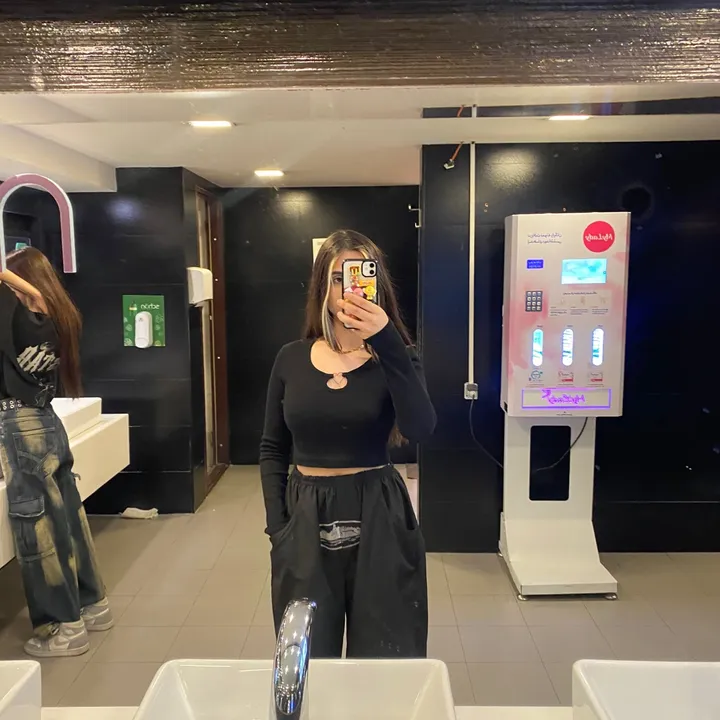 @mia_m1295