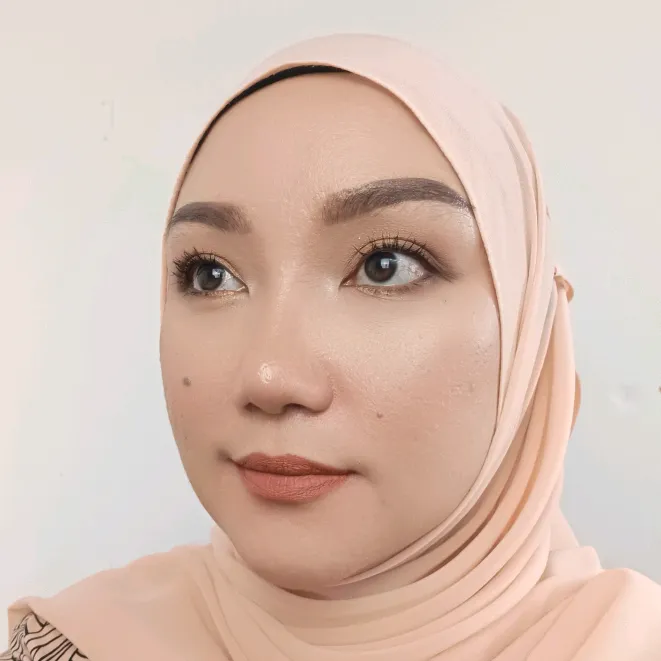 @zurinaina522