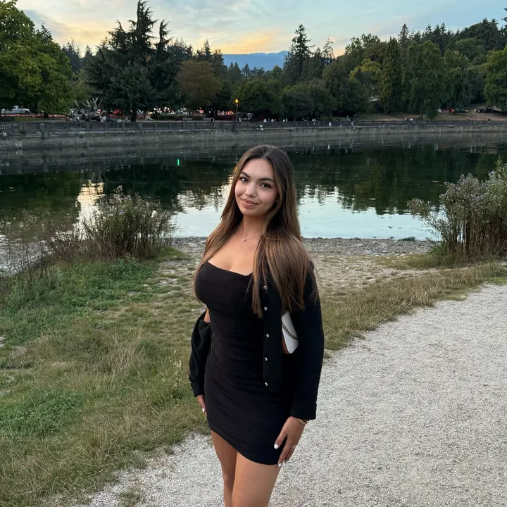 @emilykbabexo