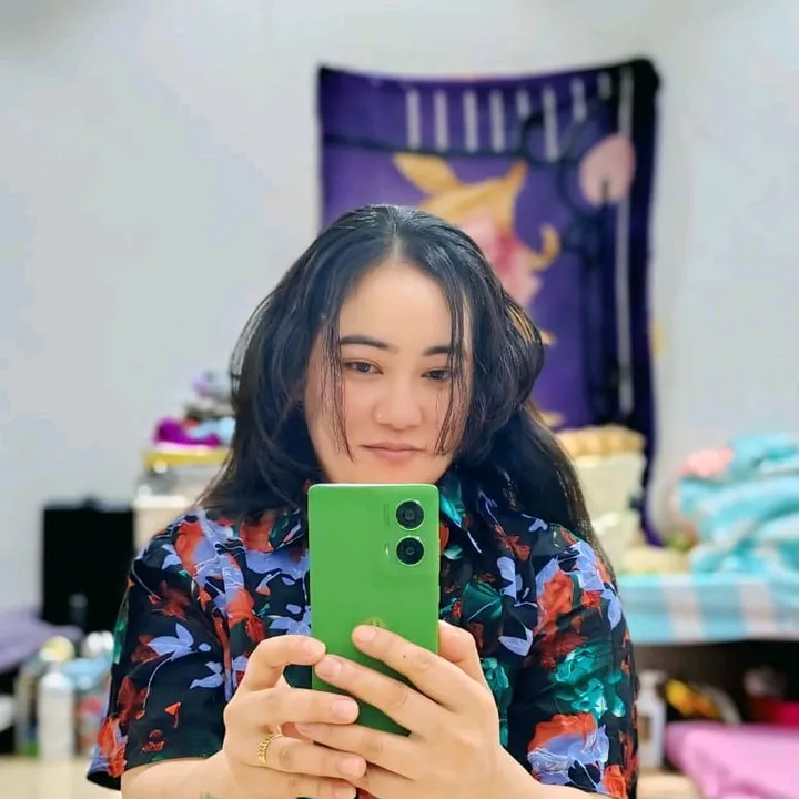 @alone.girls453