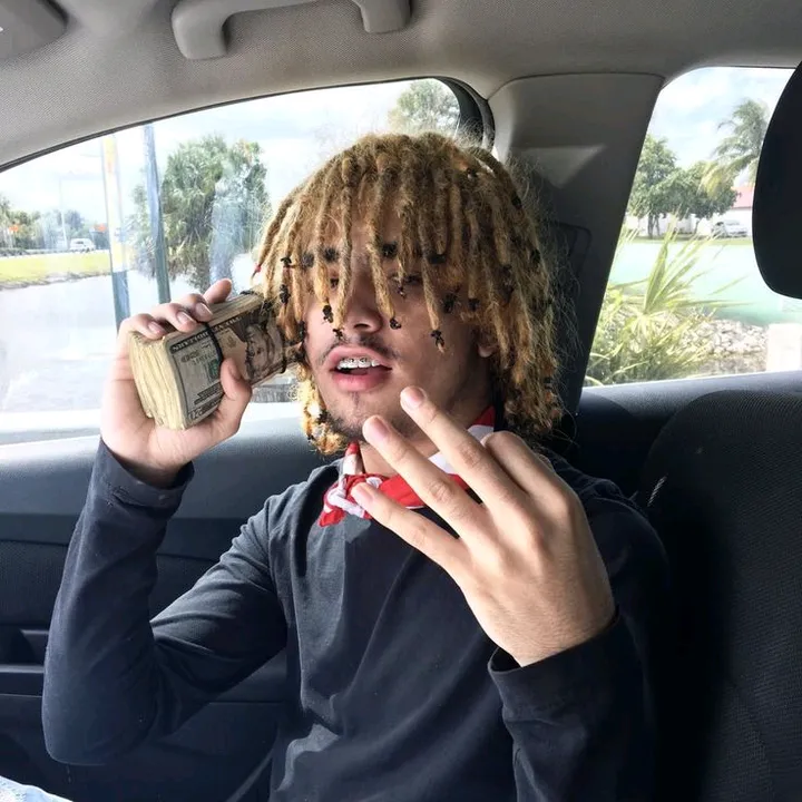@anwazzup