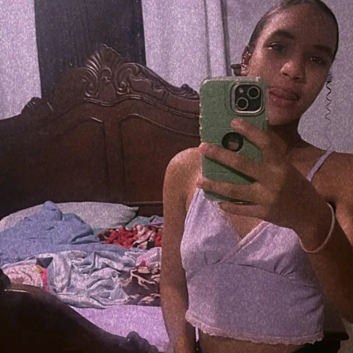 @crisleifyfrias