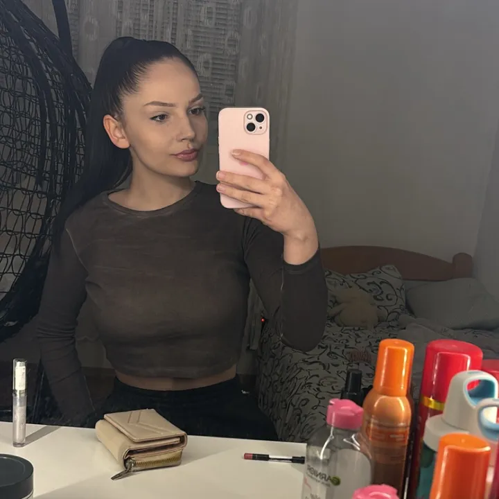 @karicl_