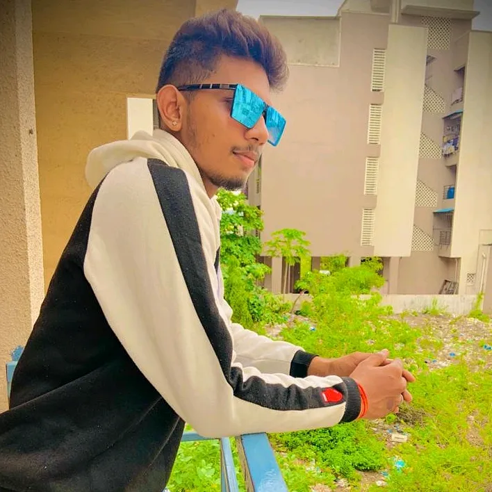 @adi_daravkar