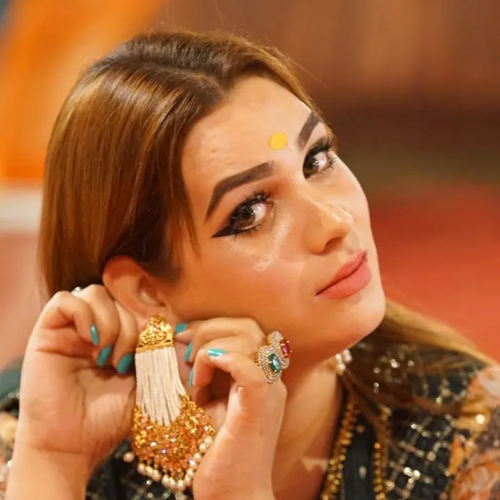 @malaikamalaikaraj