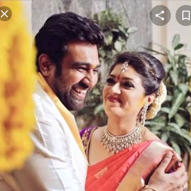 sannidhi555