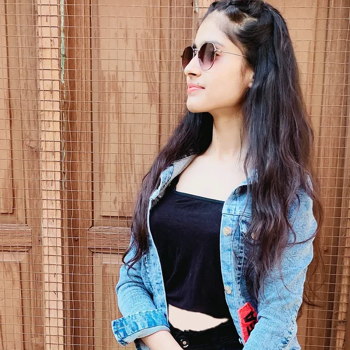 karinaarora19